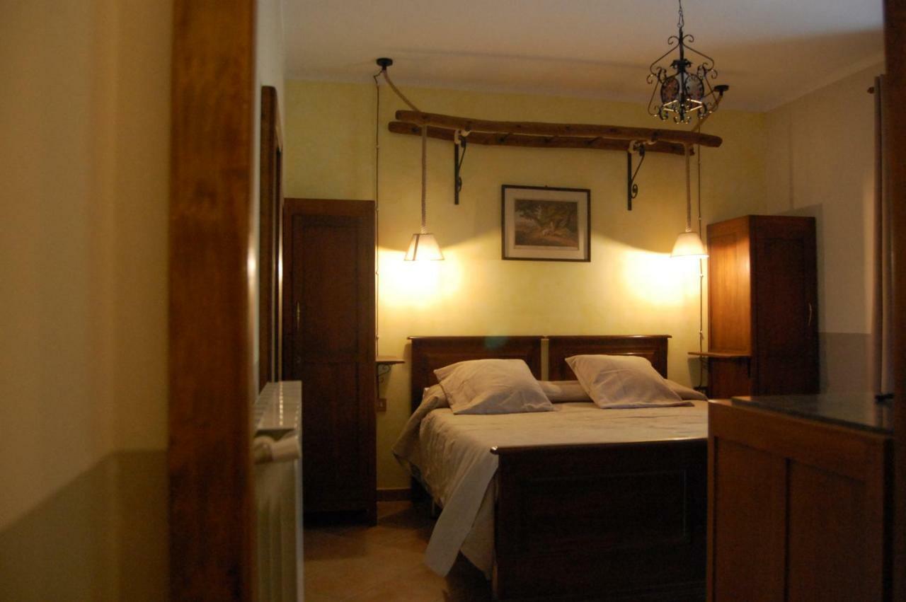 Agriturismo Countryhouse Le Giare Gubbio Eksteriør billede
