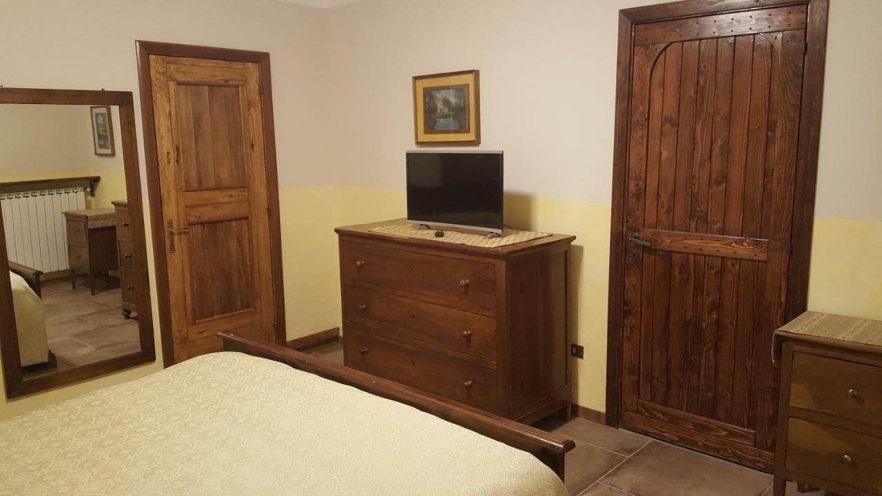 Agriturismo Countryhouse Le Giare Gubbio Eksteriør billede